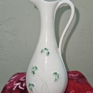 Belleek Archive Collection China 7-1/4" Typha Spill Vase